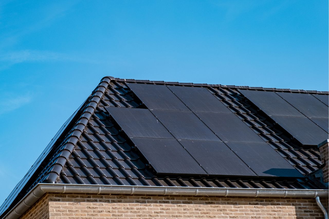 rec solar panels