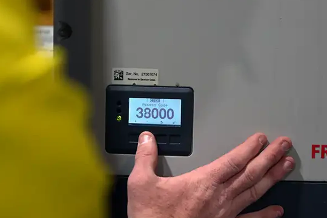 inverter-repair-error-code-close-up solar inverter repair