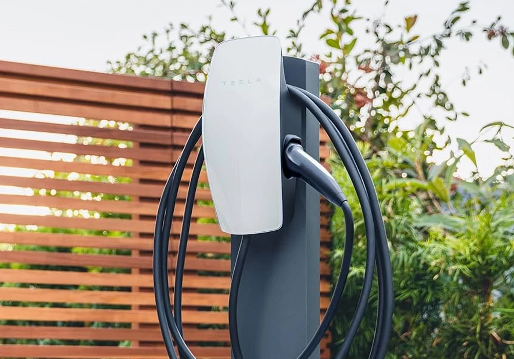 Tesla Wall Connector mounted to pillar